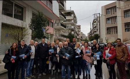 Στη λαϊκή αγορά Ευόσμου ο Γιάννης Καμαρινός