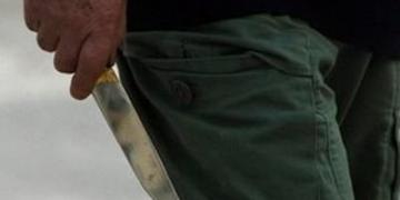 Τρόμος στον Εύοσμο: Άνδρας με μαχαίρι απείλησε μικρά 2-0 I