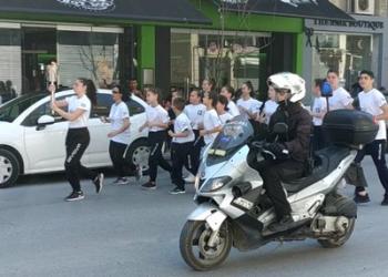 Βίντεο: Ο Δήμος Κορδελιού Ευόσμου υποδέχεται τη Φλόγα  του 14ου Μαραθωνίου “Μέγας Αλέξανδρος”