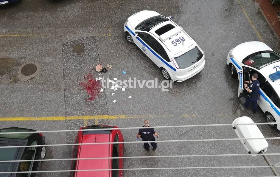 Θεσσαλονίκη: Άνδρας επιτέθηκε και τραυμάτισε γυναίκα με τσεκούρι στους Αμπελόκηπους (Εικόνα)