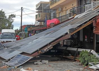 Υπουργείο Υγείας: 120 πολίτες στα νοσοκομεία μετά την θεομηνία στη Χαλκιδική