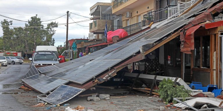 Υπουργείο Υγείας: 120 πολίτες στα νοσοκομεία μετά την θεομηνία στη Χαλκιδική