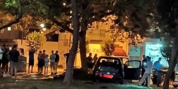 Έυοσμος: ΙΧ έπεσε σε παγκάκι πάρκου! (Εικόνες)
