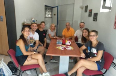 Νέοι του Δ. Κορδελιού – Ευόσμου εκπροσωπούν την Ελλάδα στην ευρωπαϊκή ανταλλαγή νέων “Yes- Les is more”