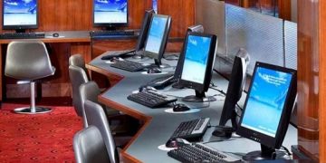 Εύοσμος: Συλλήψεις σε κατάστημα με παράνομα τυχερά παιχνίδια