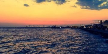 Έρευνα: Το καλύτερο ραντεβού είναι μια βόλτα στην παραλία Θεσσαλονίκης!