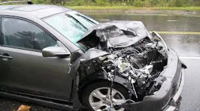 Εκτροπή οχήματος στην Περιφερειακή Οδό της Θεσσαλονίκης – Ένας τραυματίας