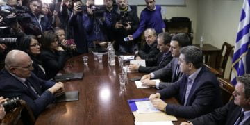 Έκτακτη σύσκεψη στη Θεσσαλονίκη για το πρώτο κρούσμα Κορωνοϊού (Bίντεο)