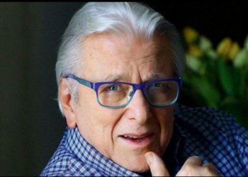 Πέθανε ο Κώστας Βουτσάς