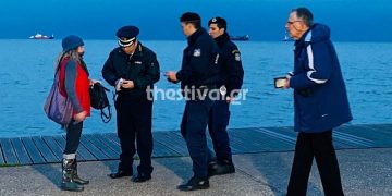 Έπεσαν τα πρώτα πρόστιμα στη Θεσσαλονίκη – Καμπάνα σε πεζή και άνδρα που επέστρεφε από Χαλκιδική