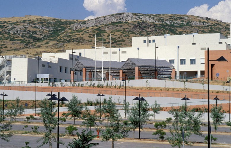 Κορωνοϊός: Ενισχύεται με διαγνωστικά τεστ το Παπαγεωργίου