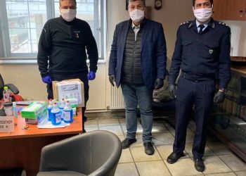 Δωρεά γαντιών, μασκών και αντισηπτικών σε Δημοτική Αστυνομία και Αστυνομικό τμήμα Κορδελιού – Ευόσμου