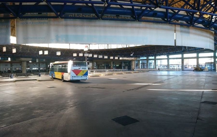 Θεσσαλονίκη: Άδειος από λεωφορεία ο σταθμός των “ΚΤΕΛ Μακεδονία” (Εικόνα)
