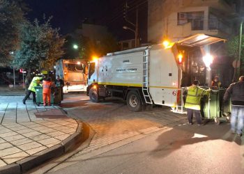 Εκτεταμένη επιχείρηση για τον καθαρισμό και το πλύσιμο των κάδων στο Δήμο Κορδελιού Ευόσμου