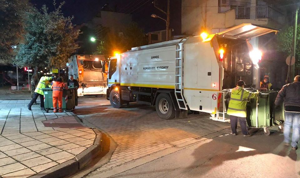 Εκτεταμένη επιχείρηση για τον καθαρισμό και το πλύσιμο των κάδων στο Δήμο Κορδελιού Ευόσμου