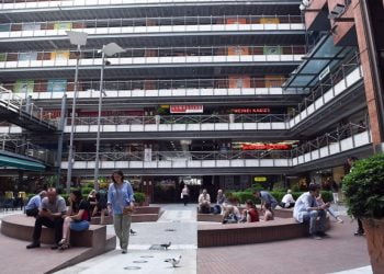 Άνοιξαν τις πόρτες τους τα εμπορικά κέντρα στη Θεσσαλονίκη – Οι κανόνες λειτουργίας (Εικόνες)