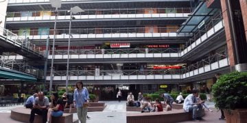 Άνοιξαν τις πόρτες τους τα εμπορικά κέντρα στη Θεσσαλονίκη – Οι κανόνες λειτουργίας (Εικόνες)