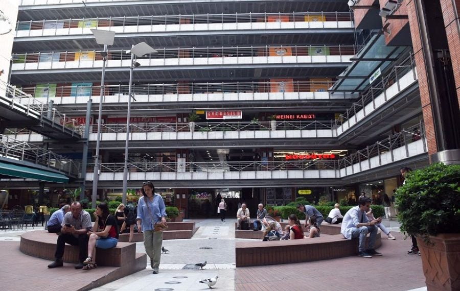 Άνοιξαν τις πόρτες τους τα εμπορικά κέντρα στη Θεσσαλονίκη – Οι κανόνες λειτουργίας (Εικόνες)