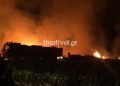 ΤΩΡΑ: Υπό έλεγχο η φωτιά στον Εύοσμο – Συνεχίζεται η μάχη της κατάσβεσης από 20 πυροσβέστες