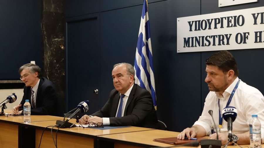 Δείτε ποια καταστήματα ανοίγουν από Δευτέρα