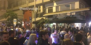 Θεσσαλονίκη: Ξύλο σε ουρά για… ένα ποτό! “Φράκαραν” οι δρόμοι έξω από τα καταστήματα (Βίντεο)