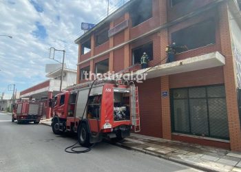 Φωτιά σε εγκαταλελειμμένο κτήριο στο Κορδελιό