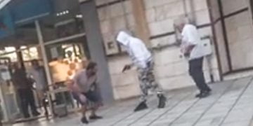Βίντεο σοκ από το επεισόδιο στη Νικόπολη: Ο δράστης με το πιστόλι στο χέρι απειλεί το θύμα του