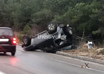 Ανατροπή ΙΧ στη Σταυρούπολη- Προβλήματα στην κυκλοφορία