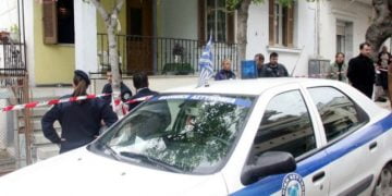 Θεσσαλονίκη: Φρίκη! Βασάνιζαν 5χρονο αγοράκι – Έσβηναν τσιγάρα πάνω του και του χτυπούσαν το κεφάλι στον τοίχο