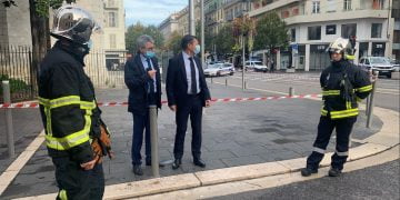 Φρίκη στη Γαλλία! Ισλαμιστής αποκεφάλισε γυναίκα σε εκκλησία