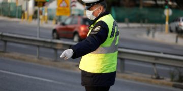 Θεσσαλονίκη: Σε ποιους δρόμους απαγορεύεται σήμερα η στάση και η στάθμευση για την 47η επέτειο του Πολυτεχνείου