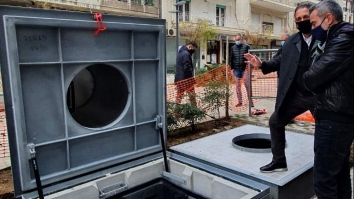 Θεσσαλονίκη: Τοποθετήθηκαν οι πρώτοι υπόγειοι κάδοι με την παρουσία του δημάρχου