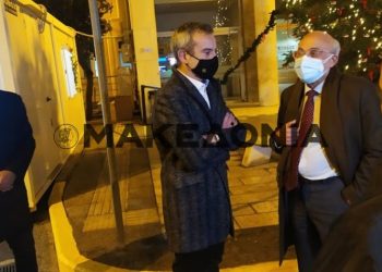 Βούρκωσε ο Κωνσταντίνος Ζέρβας στη φωταγώγηση του δέντρου στο ΑΧΕΠΑ (Βίντεο & Εικόνες)