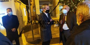Βούρκωσε ο Κωνσταντίνος Ζέρβας στη φωταγώγηση του δέντρου στο ΑΧΕΠΑ (Βίντεο & Εικόνες)