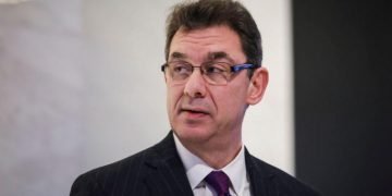 Mπουρλά: 600 προσλήψεις σε πρώτη φάση στα δύο κέντρα της Pfizer στη Θεσσαλονίκη