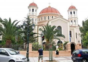 Δέματα αγάπης από τη Μητρόπολη Θεσσαλονίκης σε γιατρούς και νοσηλευτές