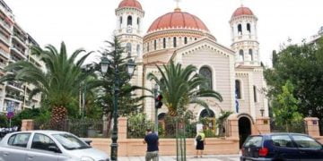 Δέματα αγάπης από τη Μητρόπολη Θεσσαλονίκης σε γιατρούς και νοσηλευτές