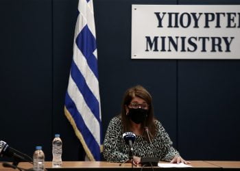 Παπαευαγγέλου: 1.600 ενεργά κρούσματα στη Θεσσαλονίκη – Στο 91% η πληρότητα στις ΜΕΘ covid