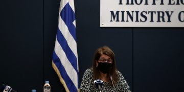 Παπαευαγγέλου: 1.600 ενεργά κρούσματα στη Θεσσαλονίκη – Στο 91% η πληρότητα στις ΜΕΘ covid
