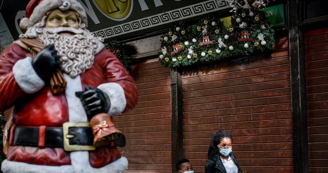 Χριστούγεννα χωρίς κάλαντα, ρεβεγιόν και… καλεσμένους: Αναλυτικά όλα τα μέτρα των εορτών