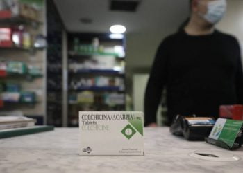 Κορονοϊός – Θεσσαλονίκη: Χαμός σε φαρμακεία για την κολχικίνη