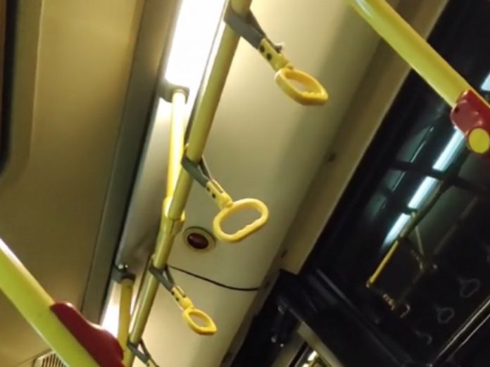 Θεσσαλονίκη: Χαμός σε λεωφορείο! Ύβρεις και απειλές για μία παρατήρηση (video)