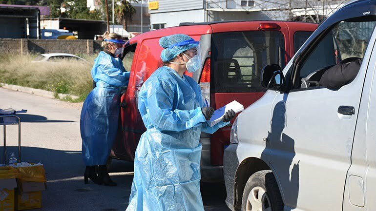 Θεσσαλονίκη: Δωρεάν rapid tests στην πλατεία Ευόσμου και στο πρώην στρατόπεδο Καρατάσιου, στο Ελαιόρεμα