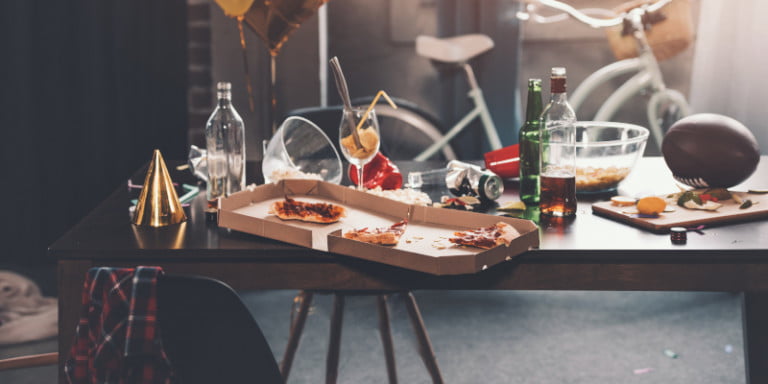 Lockdown: Τι ισχύει με τις συναθροίσεις -Πόσοι και ποιοι μπορούν να βρίσκονται σε ένα σπίτι