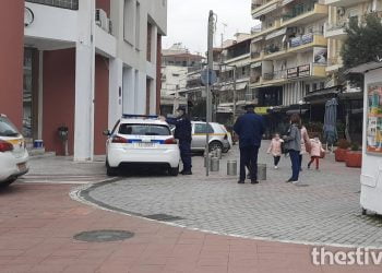 Lockdown στον Δ. Κορδελιού – Ευόσμου: Άδειοι δρόμοι και κλειστά καταστήματα – Έλεγχοι από την ΕΛ.ΑΣ. (Eικόνες & Βίντεο)