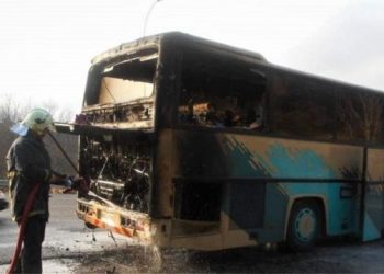 Λεωφορείο του ΚΤΕΛ Θεσσαλονίκης τυλίχτηκε στις φλόγες – Επέβαιναν 48 άτομα