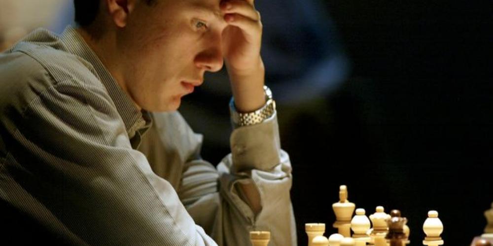 Γιατί ο κορυφαίος σκακιστής Αρκάντι Νάιντιτς, μετακόμισε στη Θεσσαλονίκη εν μέσω πανδημίας