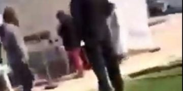 Θεσσαλονίκη: Νεαροί τραμπούκισαν κλιμάκιο του ΕΟΔΥ που έκανε rapid test (Βίντεο)