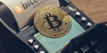 Σε Ένα Τυροπιτάδικο στη Θεσσαλονίκη Ψωνίζεις με Bitcoin