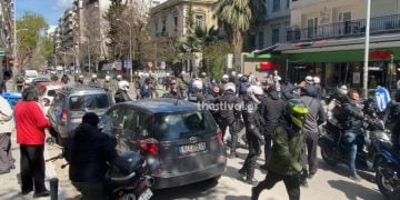 Θεσσαλονίκη: Επεισόδια έξω από κατάληψη αντιεξουσιαστών